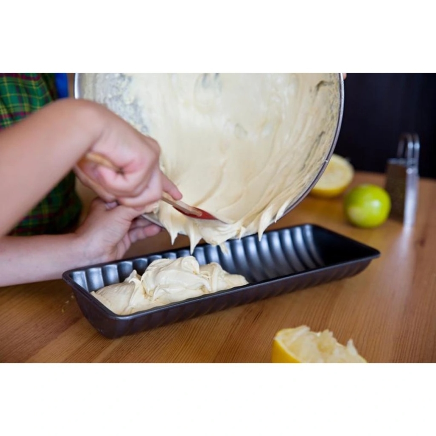 Forma para assar TORO 31,5 x 12 cm preta