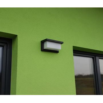 Iluminação de parede exterior LED com sensor LED/12W/230V IP54 preto