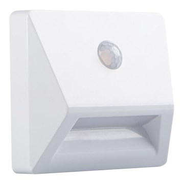 Kanlux 37392 - Candeeiro de embutir LED com sensor de movimento e anoitecer IRS LED/0,3W/3xAAA IP54 branco