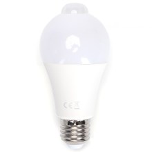 Lâmpada LED com sensor A60 E27/12W/230V 6500K - Aigostar
