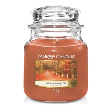 Yankee Candle - Vela aromática WOODLAND ROAD TRIP central 411g 65-75 horas